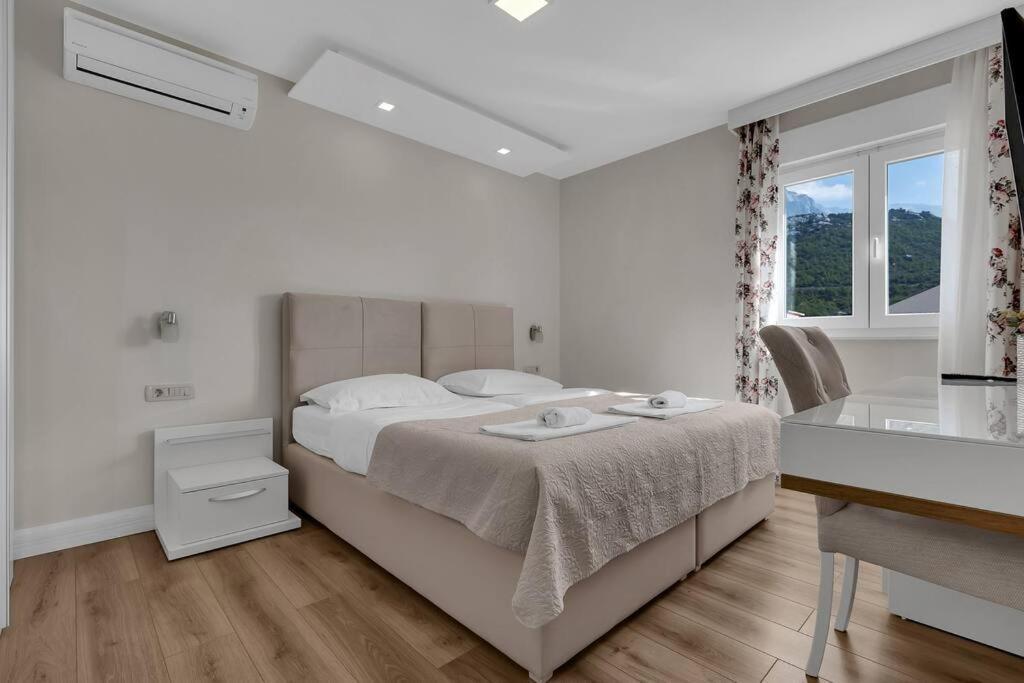 Apartment Hrvoje -Nur 50M Bis Zum Meer - Makarska Exklusiv Promajna Exterior photo